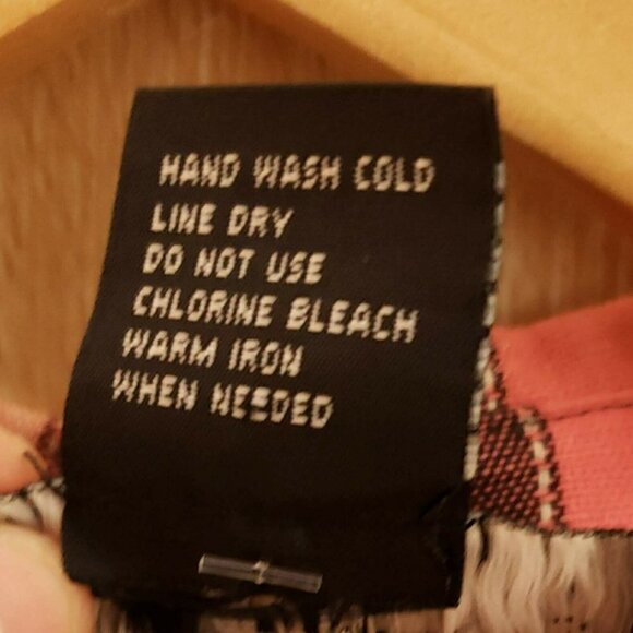 Requirements Linen Blend Plaid Tunic Top Medium - Picture 5 of 5